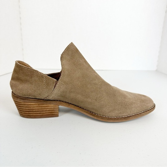 Lucky Brand Leather Cedar Fausst Wood Heel Bootie - Picture 12 of 16